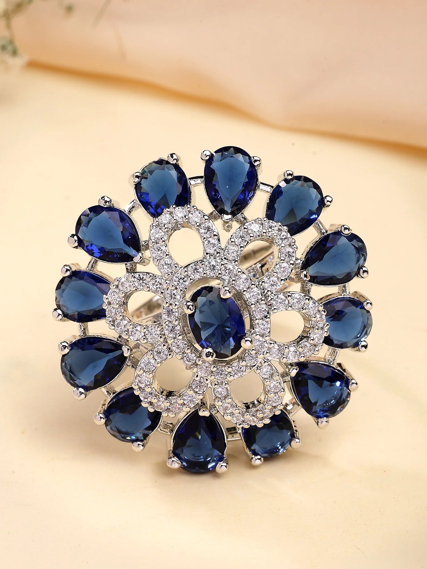 Luxury & Aesthetic  Blue Floral Design Adjustable Finger Ring