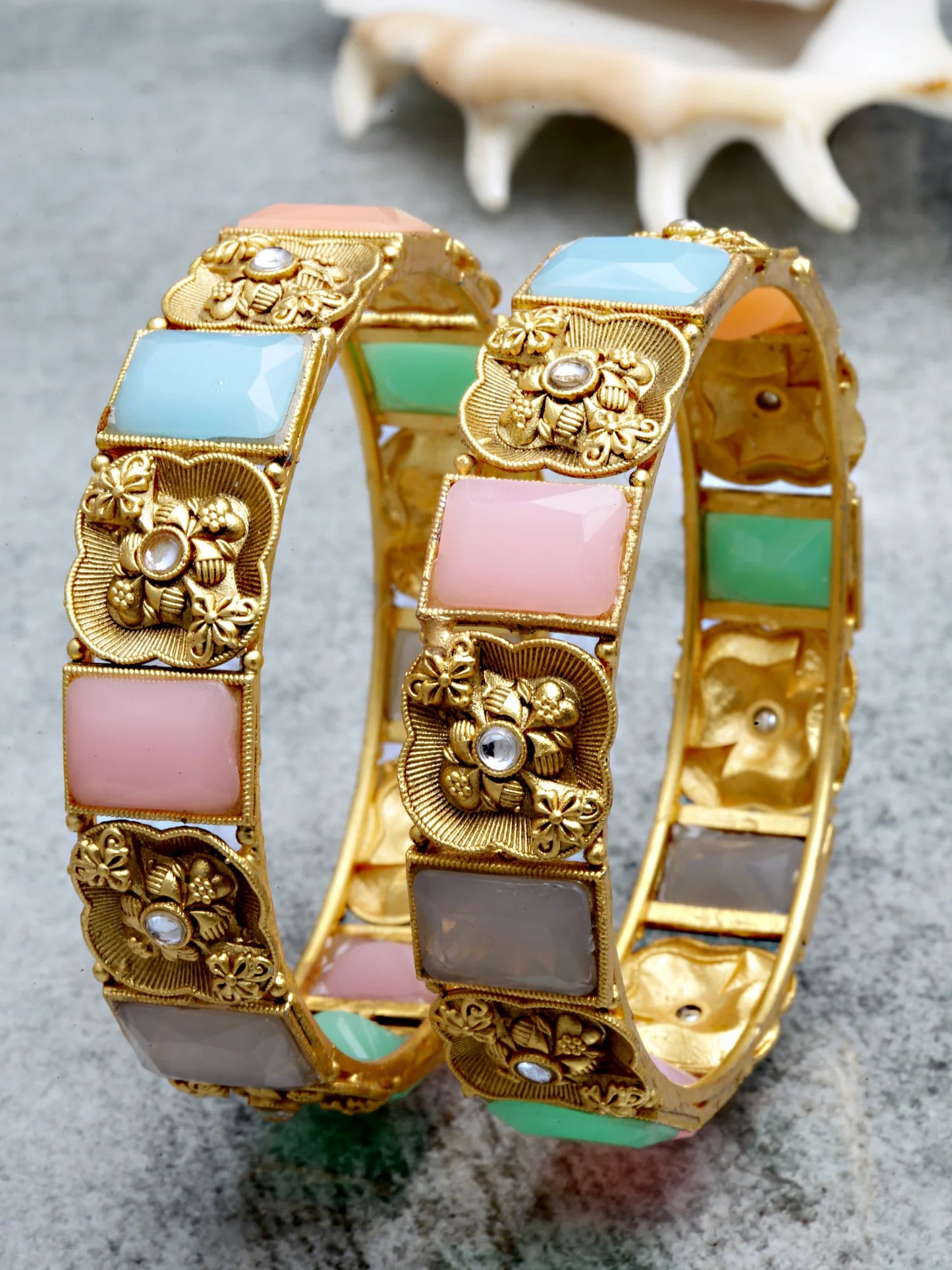 Royal & Premium Bangles for Women Gold (Multicolor)