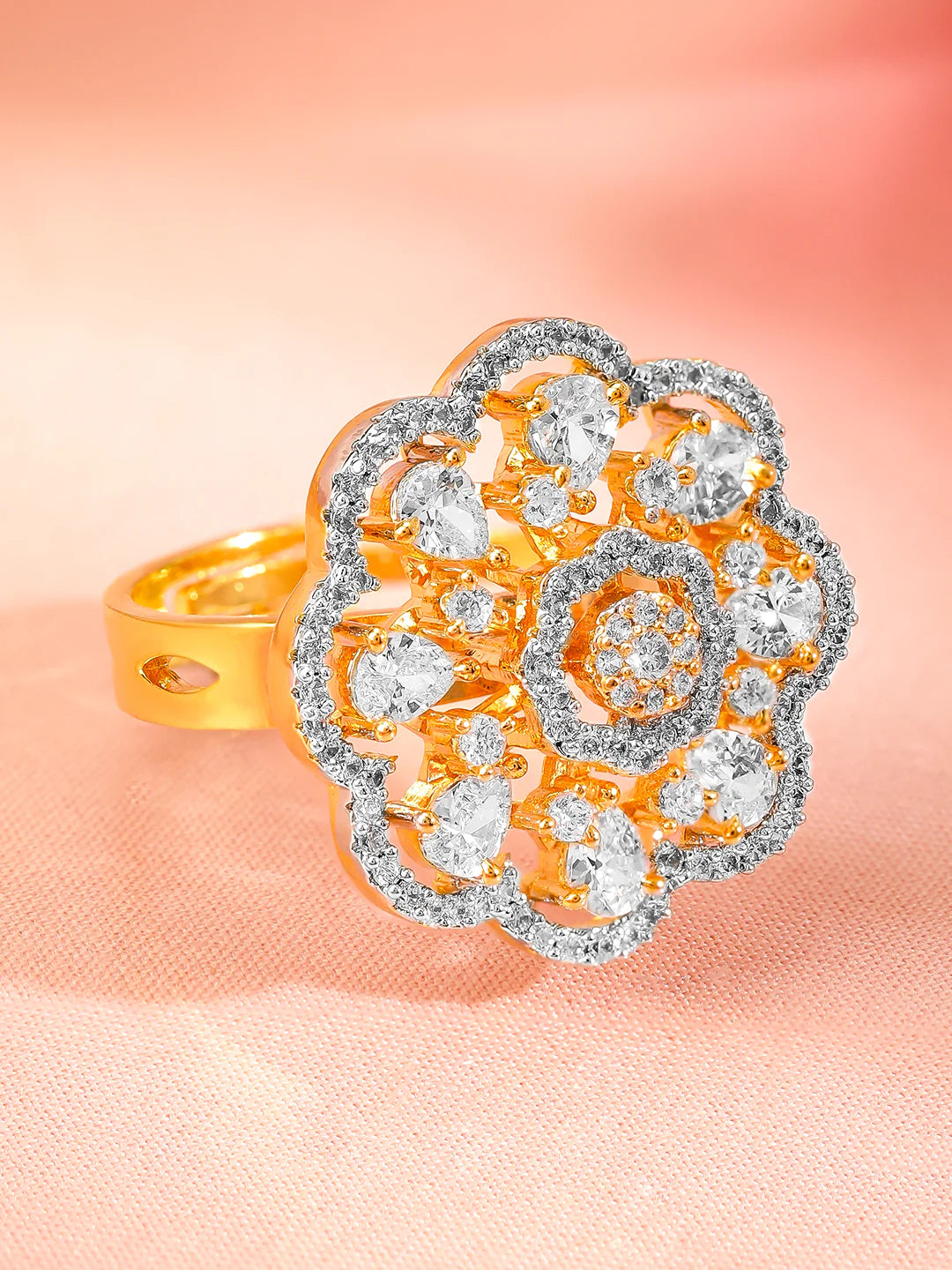 Gold-Plated Zirconia Floral Design Adjustable Finger Ring