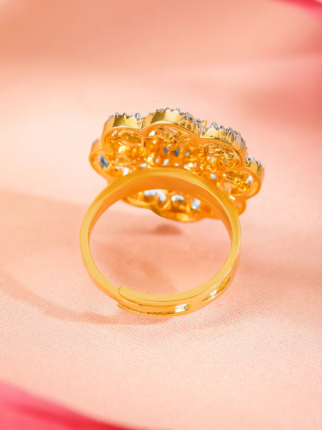 Gold-Plated Zirconia Floral Design Adjustable Finger Ring