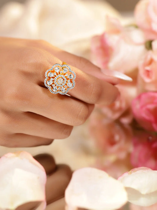 Gold-Plated Zirconia Floral Design Adjustable Finger Ring