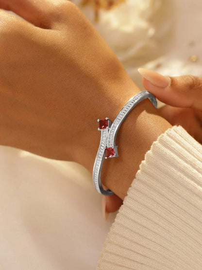 Luxury & Fashionable Beautiful Designer Braclets Red Stone