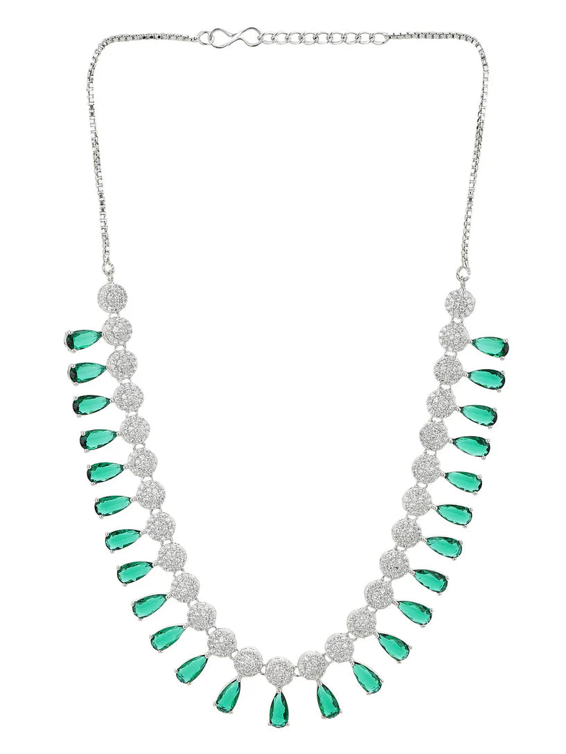 Luxury & Fashionable Silver Necklace Set