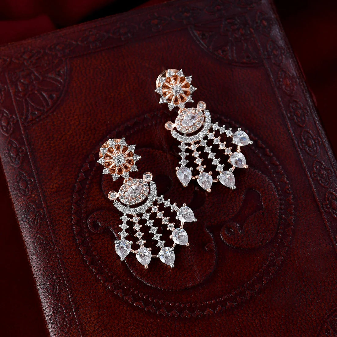 Royal Aqua Beautiful & Pretty Leaf Necklace Set